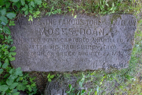 Grave Marker of Moses Doan